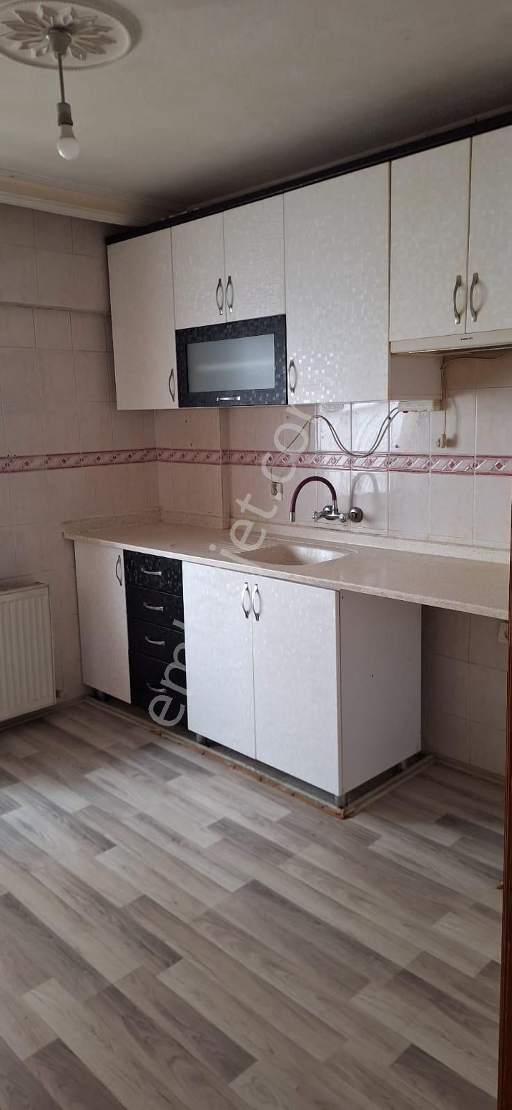 Mç Emlak'tan Etimesgut Kazımkarabekir Mah'de 3+1 Muhteşem Konumda Fırsat Satılık Daire