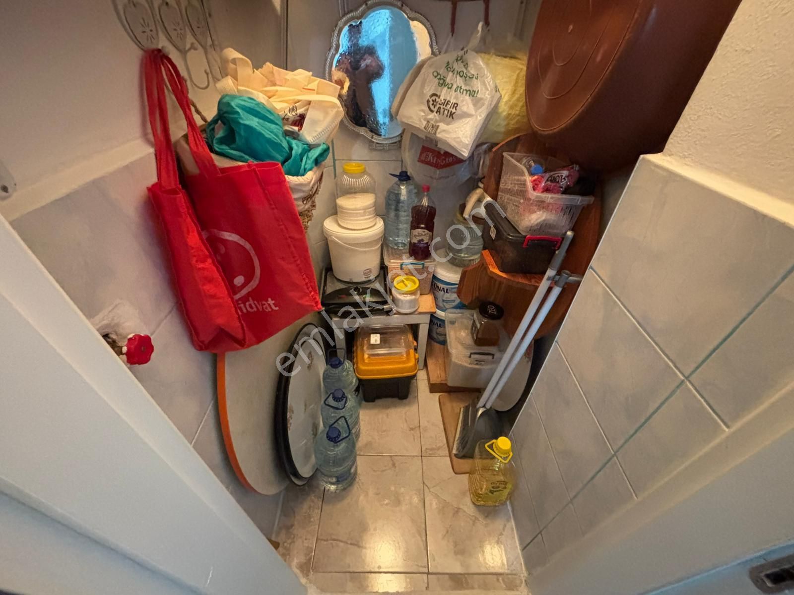 Koza Emlak'tan Mareşal Çakmak Mahalesinde Kilerli Ara Katta Full Yapılı 3+1 Satılık Dairee - Görsel 9