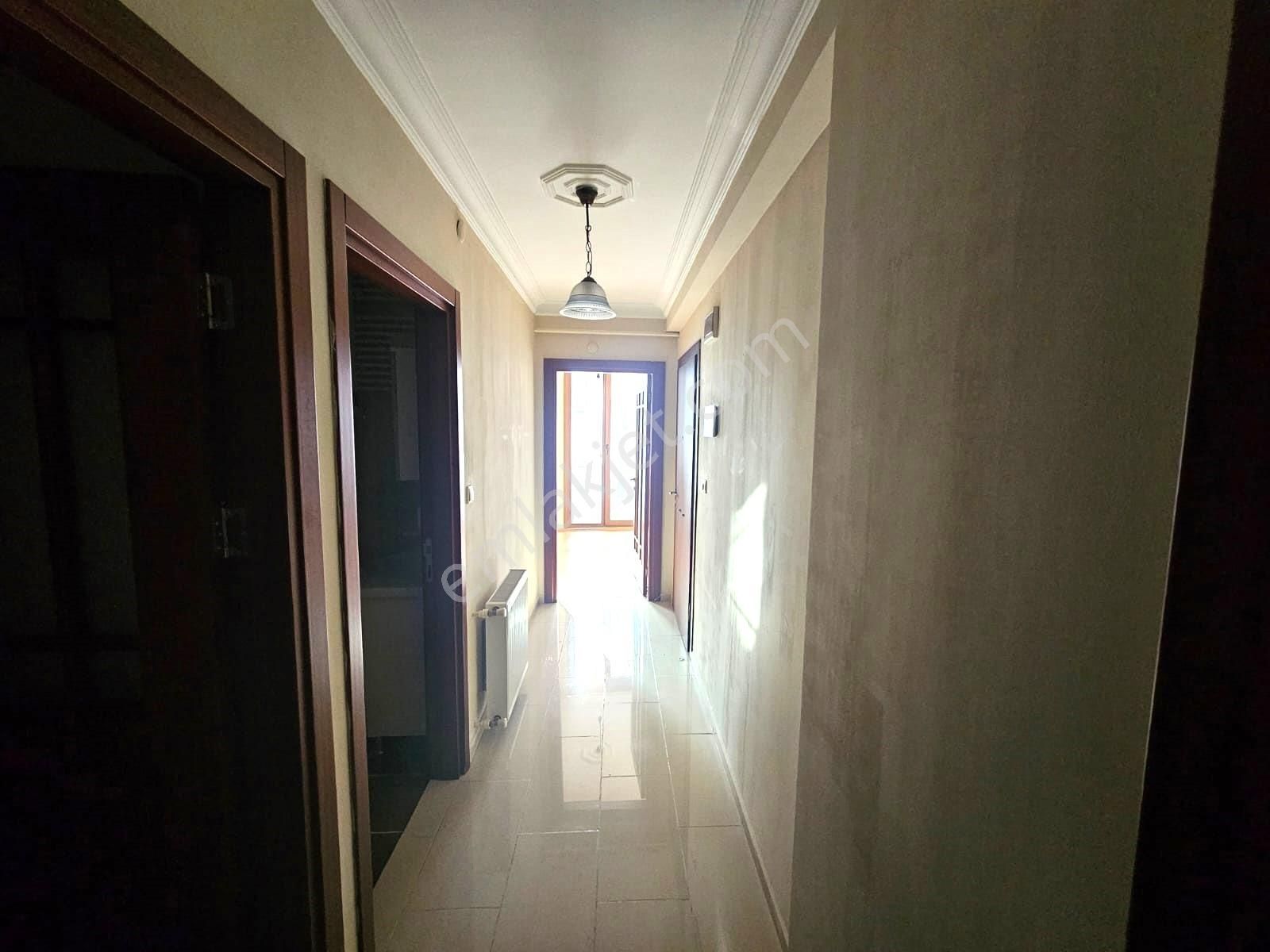 Aktaştan Fıstıkağacında Genç Binada 2+1 Fırsat Daire - Görsel 18