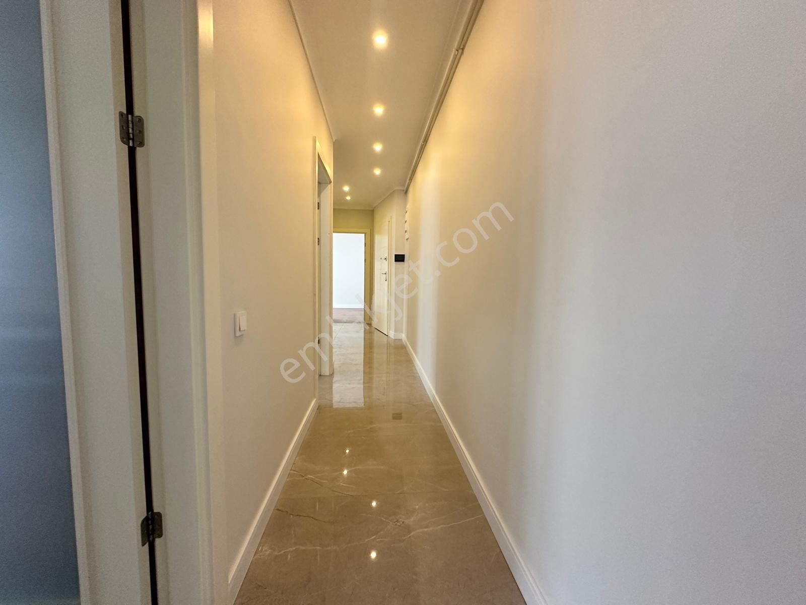 Suadiyede 3+1 Net 105m2 Ebv Banyolu Yeni Binada Fırsat - Görsel 13