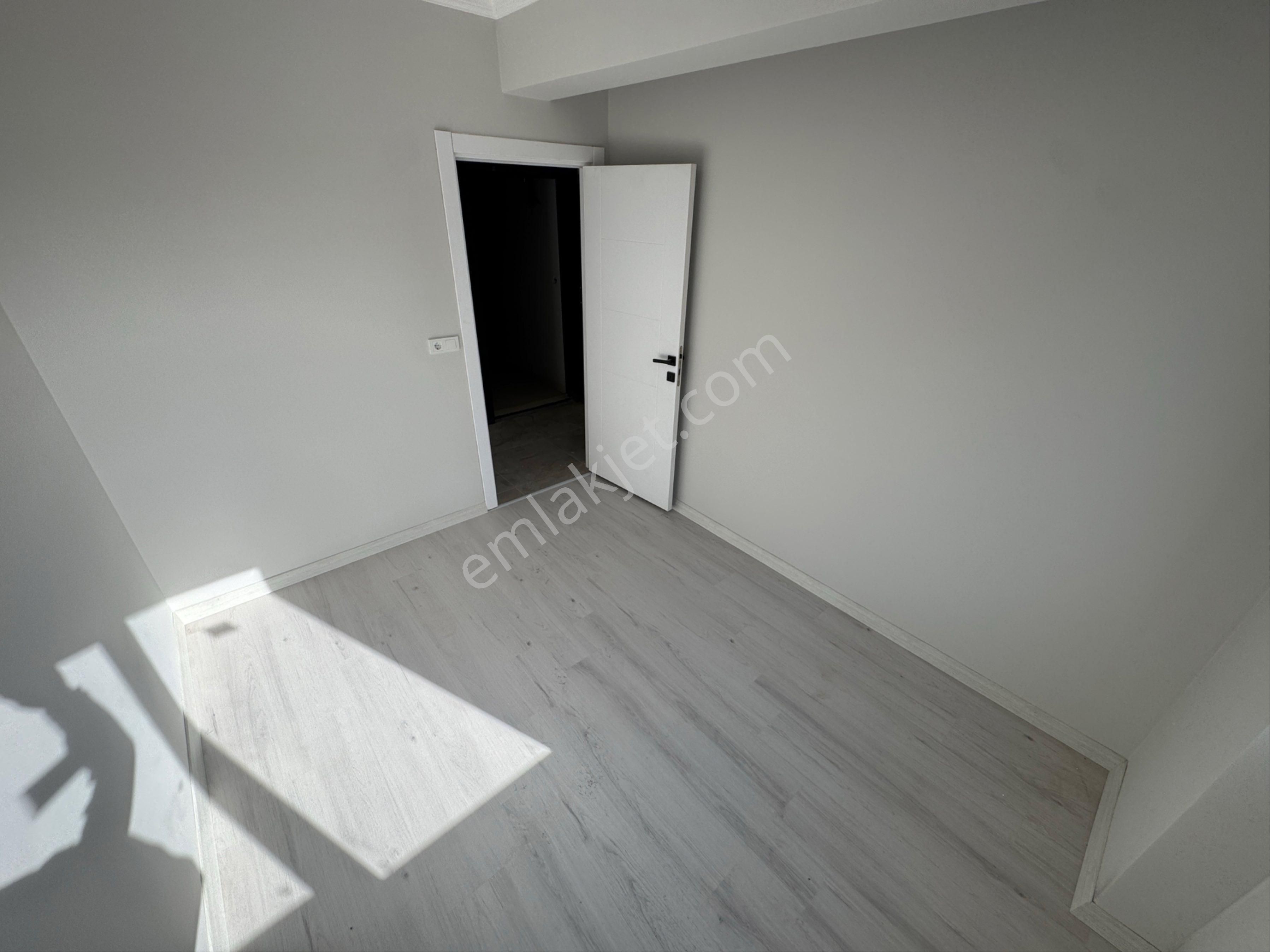 Tekirdağ Süleymanpaşa Çiftlikönü Mahallesi Kiralık 2 + 1 Daire - Görsel 8