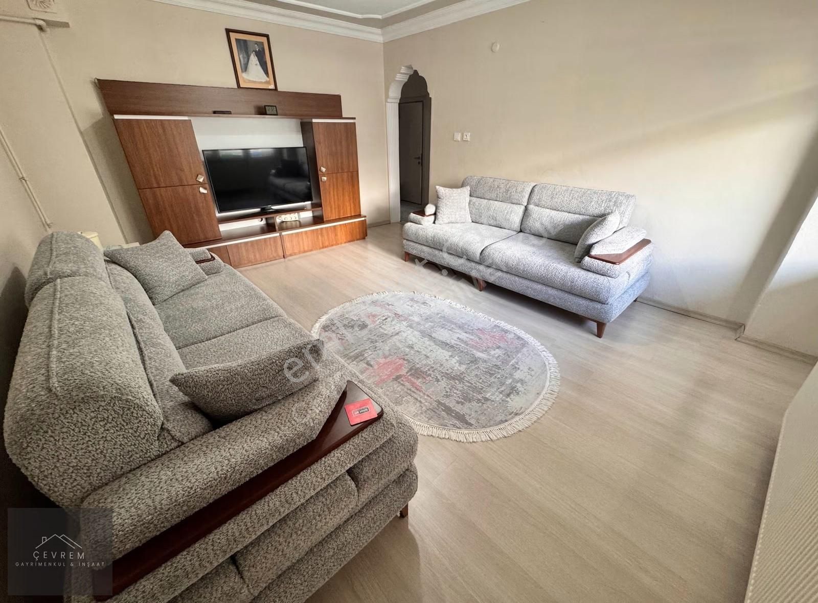Çevrem Yeşilova'da Metrobüse Çok Yakın Masrafsız 3+1 120m² Daire - Görsel 8