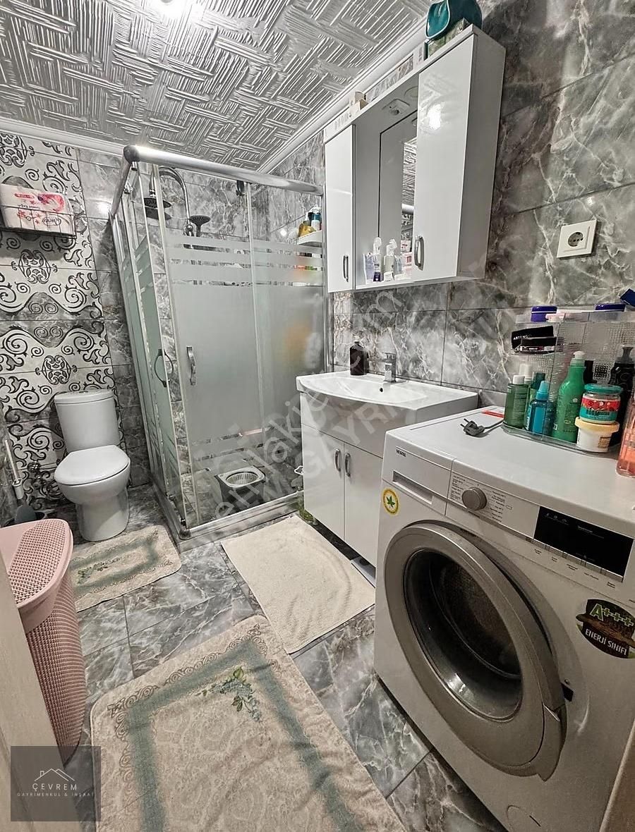 Çevrem Yeşilova'da Metrobüse Çok Yakın Masrafsız 3+1 120m² Daire - Görsel 27
