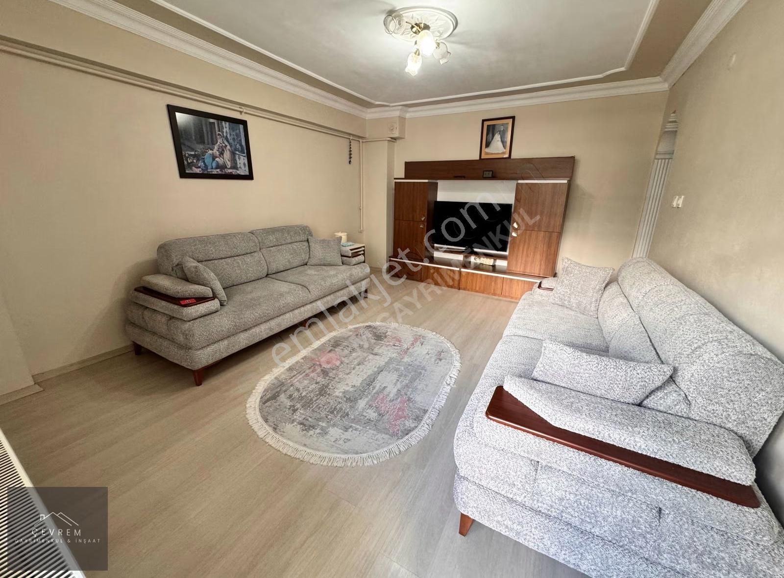 Çevrem Yeşilova'da Metrobüse Çok Yakın Masrafsız 3+1 120m² Daire - Görsel 31