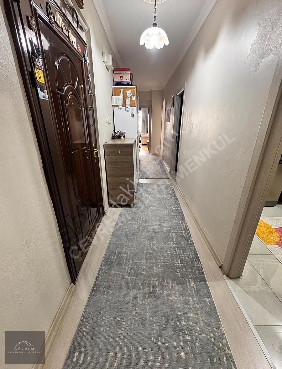 Çevrem Yeşilova'da Metrobüse Çok Yakın Masrafsız 3+1 120m² Daire - Görsel 11