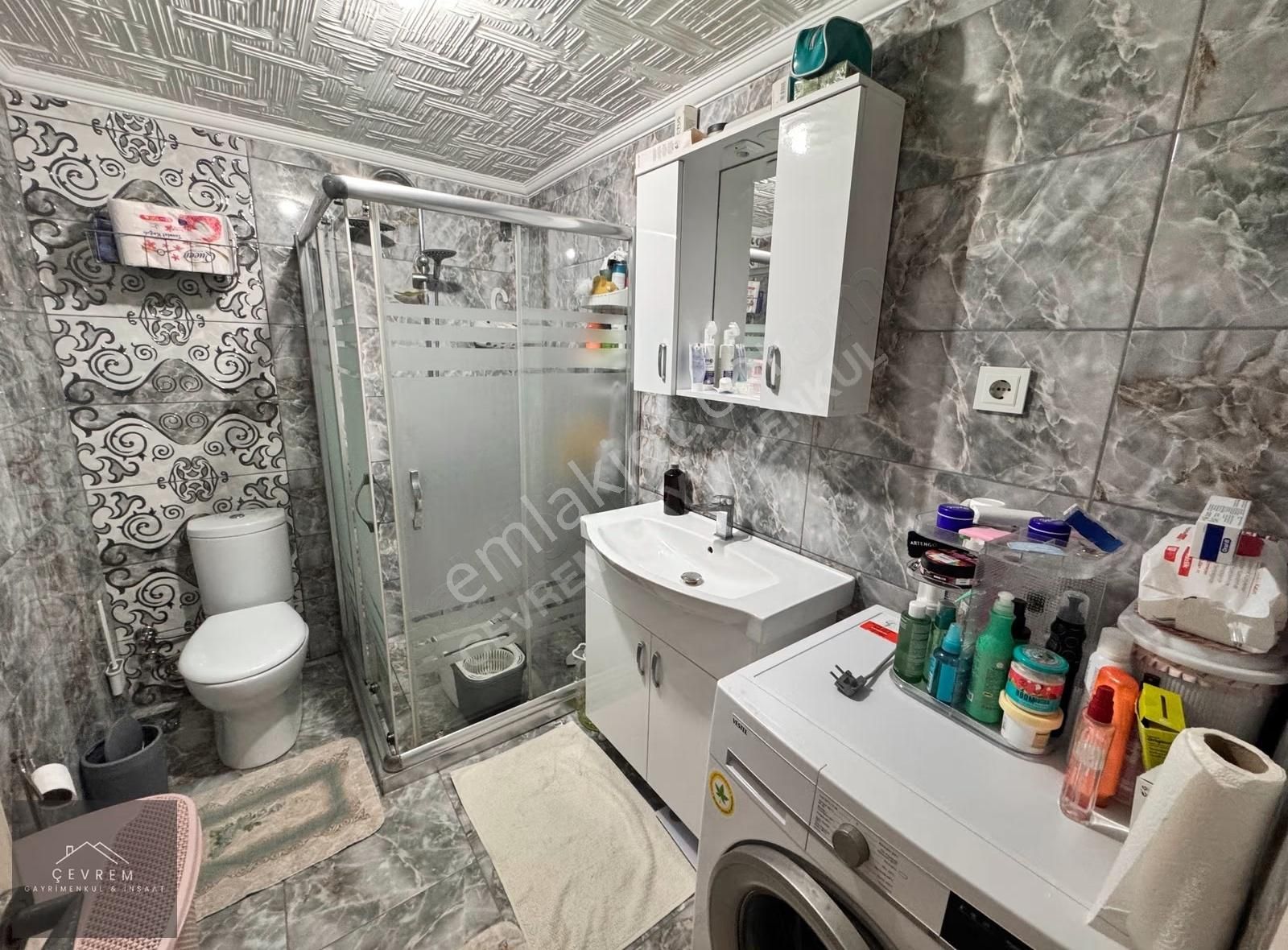 Çevrem Yeşilova'da Metrobüse Çok Yakın Masrafsız 3+1 120m² Daire - Görsel 19