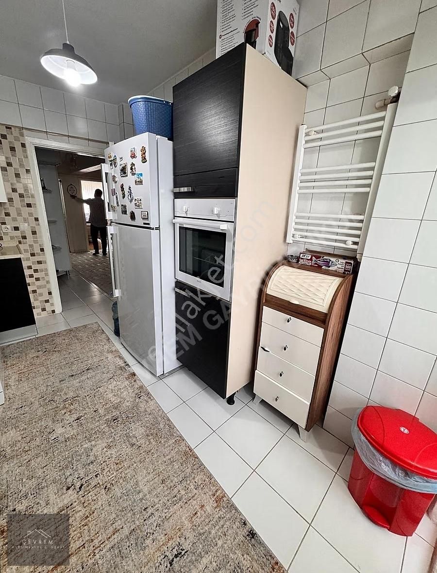 **çevrem** Gültepe'de Metrobüse Yakın Merkezi Konumda 2+1 Daire - Görsel 10