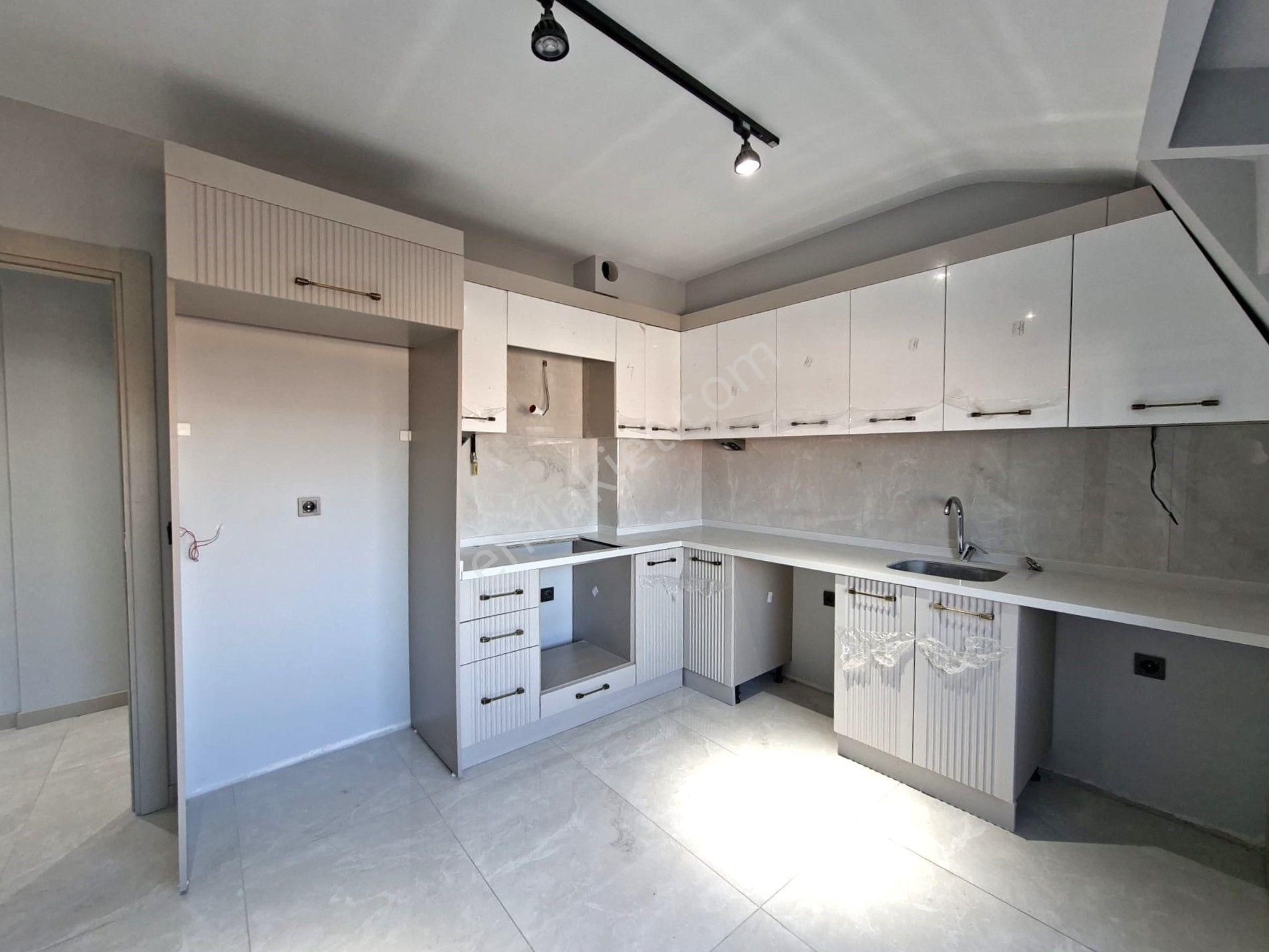 Recep Ümit'ten Şarhöyük'te Satılık Büyük Park Manzaralı Super Lux 5+1 Sıfır Dublex Daire - Görsel 6