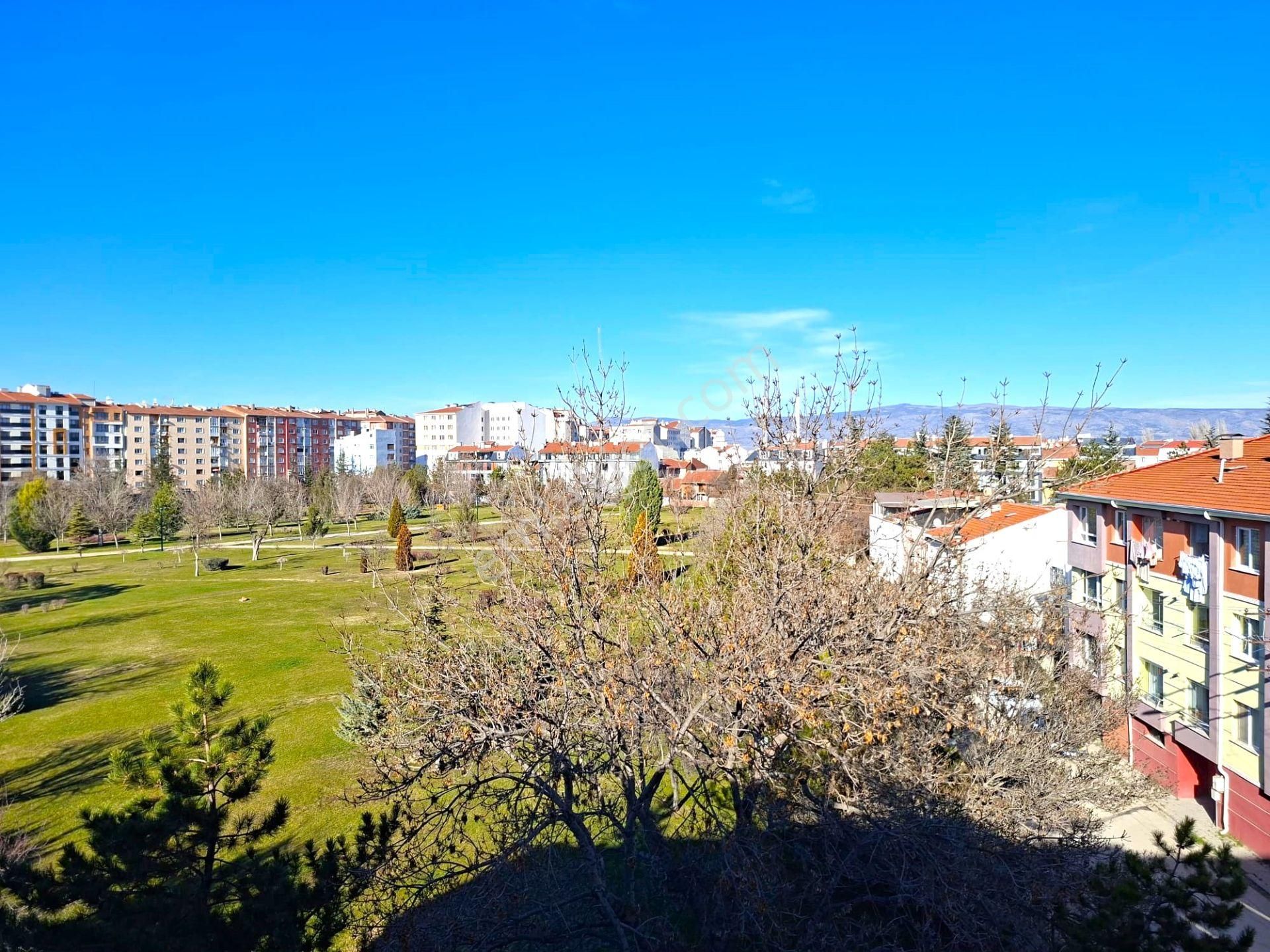 Recep Ümit'ten Şarhöyük'te Satılık Büyük Park Manzaralı Super Lux 5+1 Sıfır Dublex Daire - Görsel 8