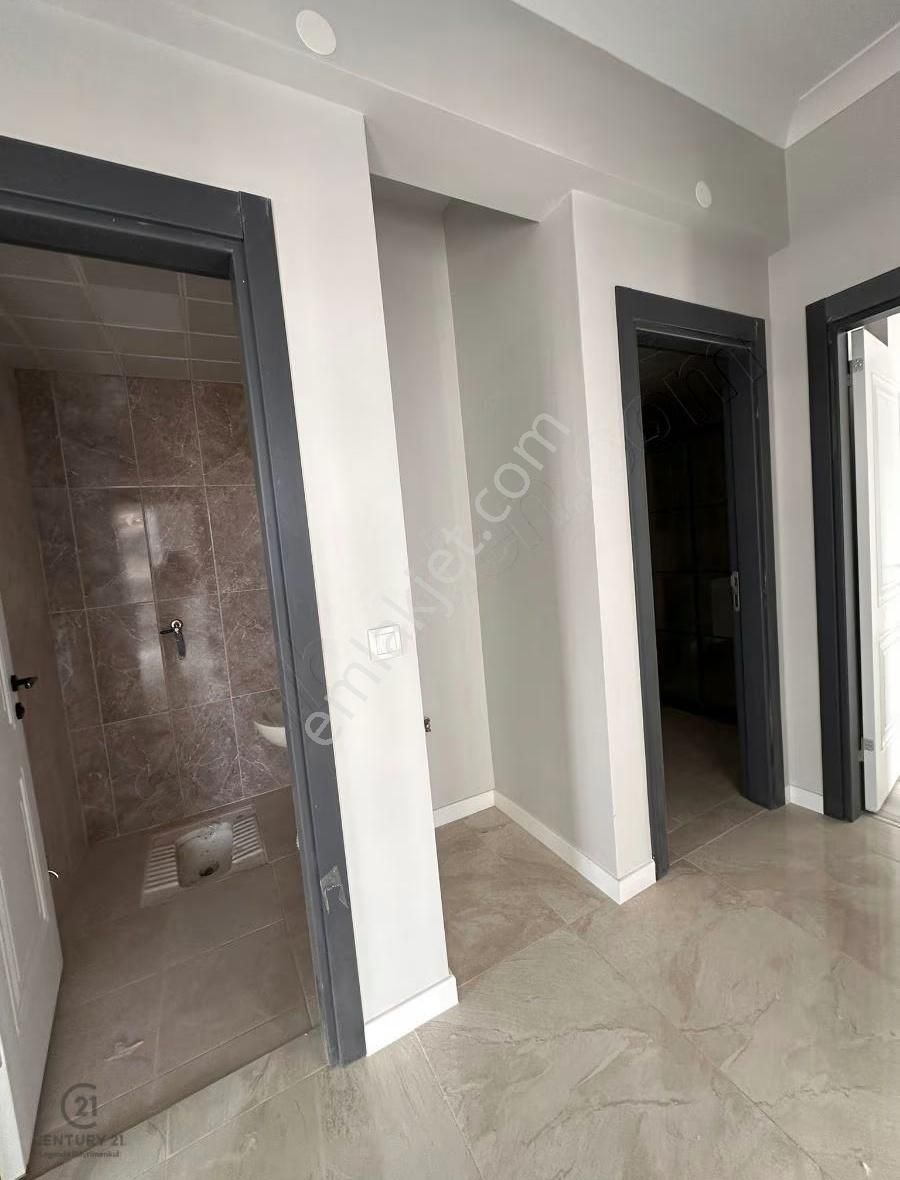 Örencik'de Kiralık 3+1 Katta Sıfır Daire - Görsel 12