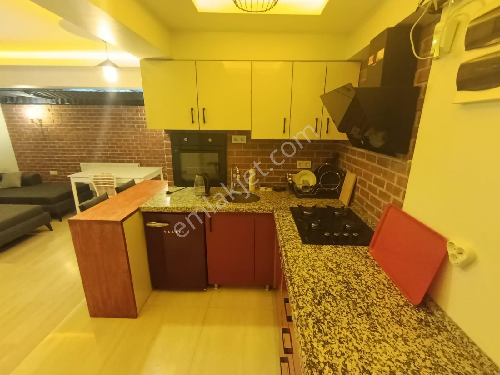 Yenimahalle Yeniçağda Yapılı Merkezi Lokasyon 1+1 Satılık Daire - Görsel 3