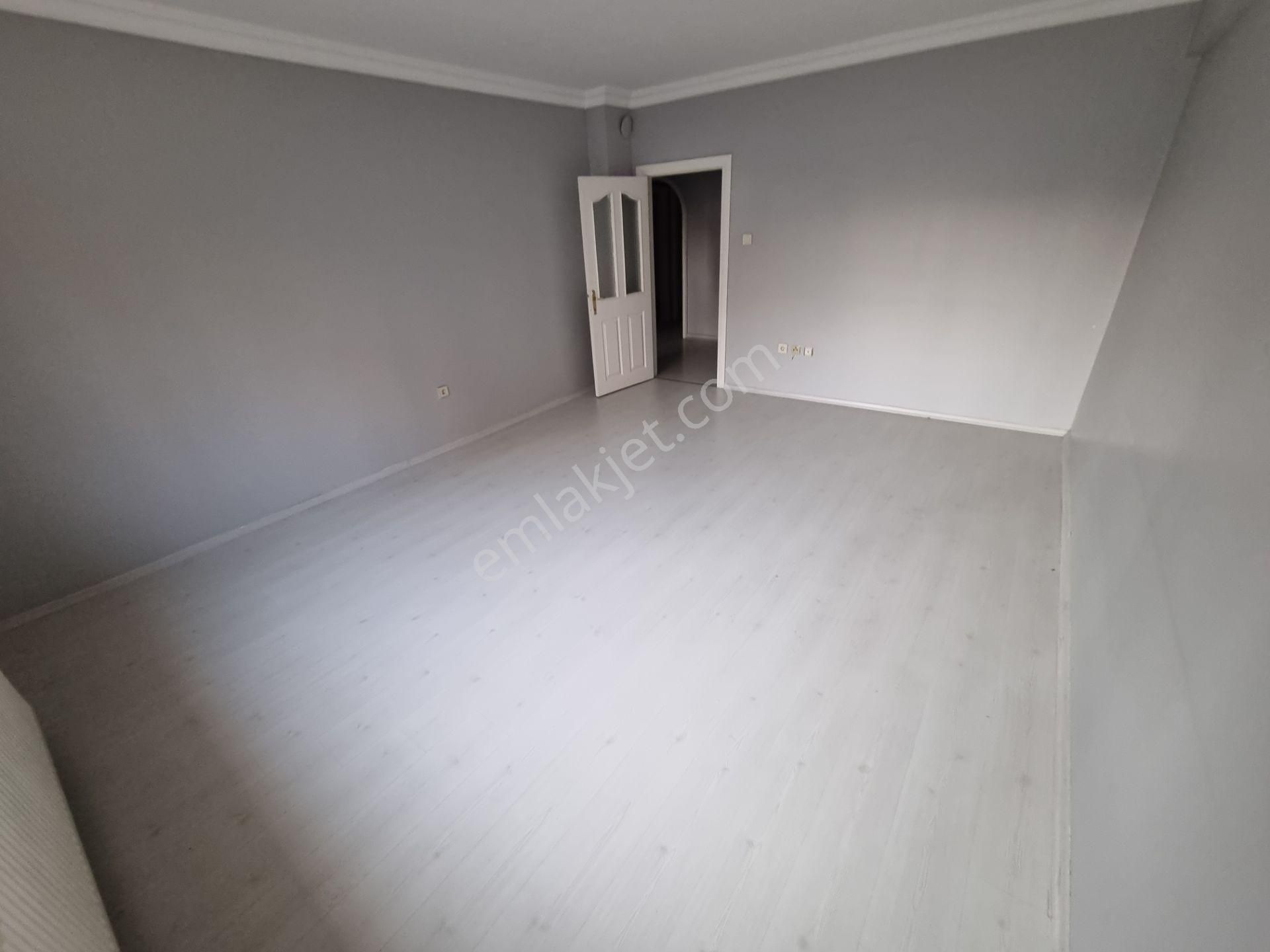 Antares Avm & Şehir Hastanesi Mevkiinde 3+1 Giriş Kat Balkonlu Full Yapılı - Görsel 5