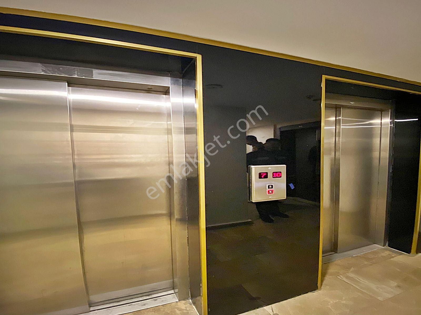 Cadde34 Yapı'dan Kapalı Otoparklı Site İçerisinde 3+1 Eminevime Uygun Satılık Daire - Görsel 15