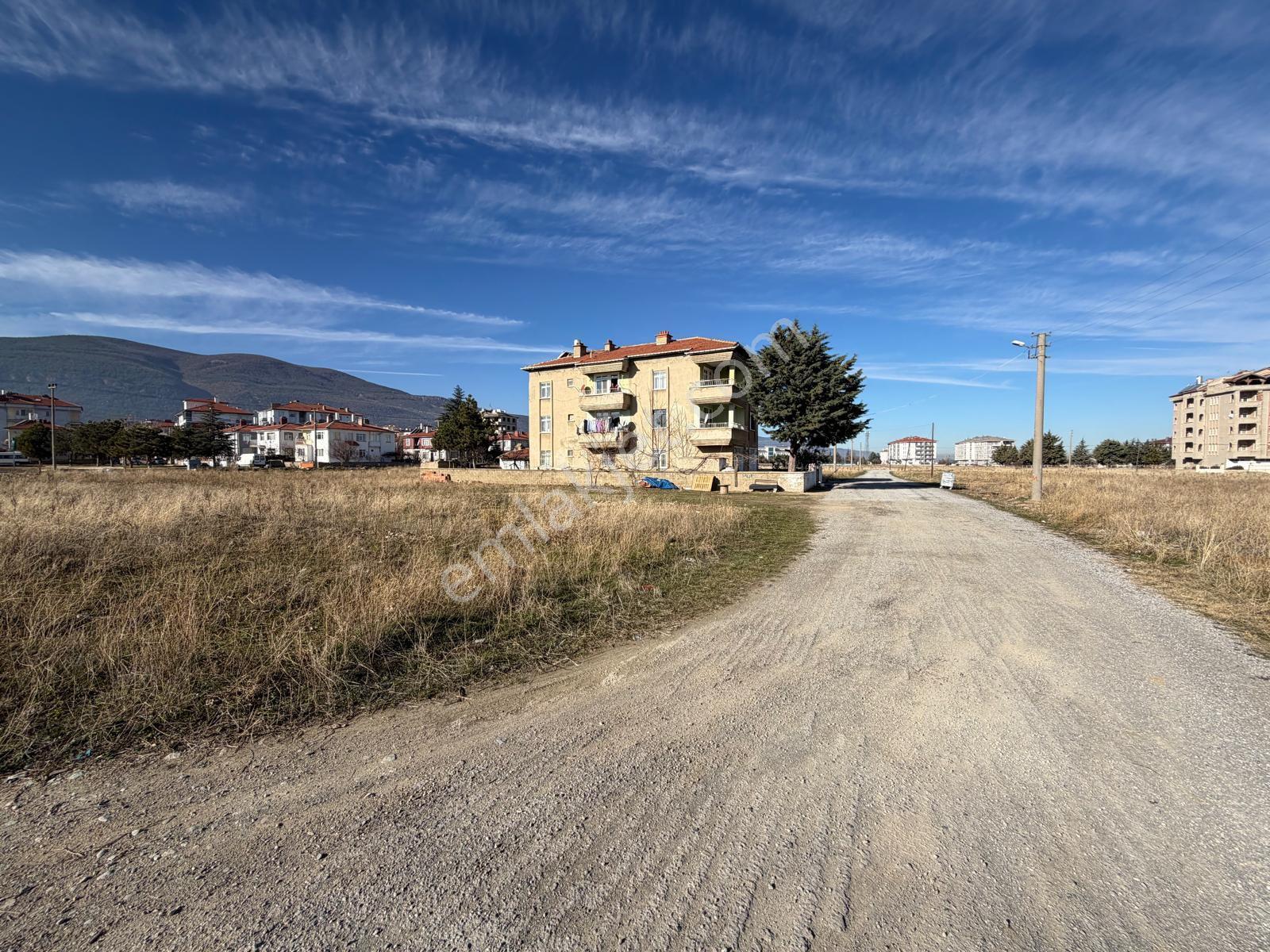 Yüksel Emlaktan Yatırımlık Satılık Arsa Kaçmazzz - Görsel 16