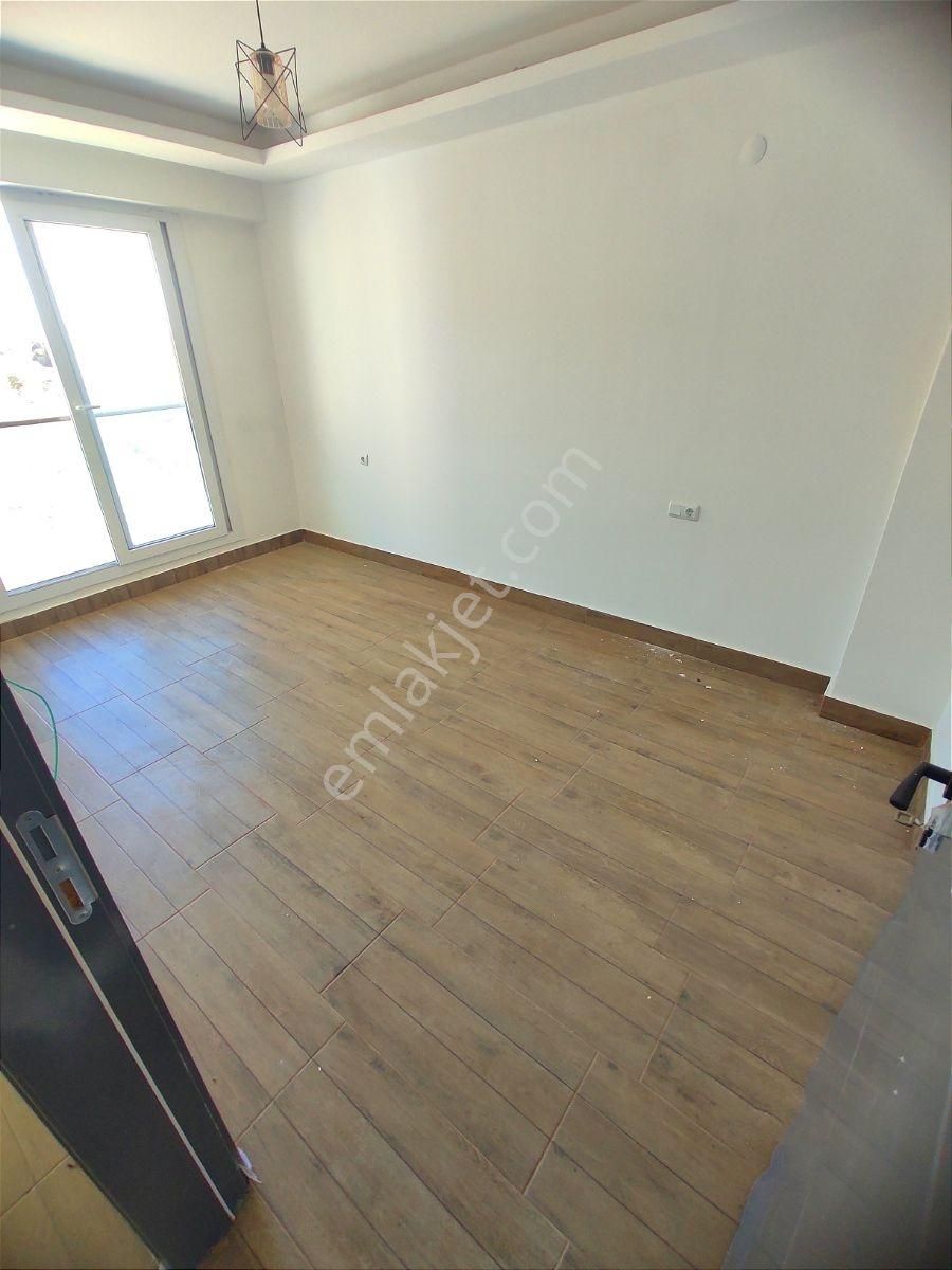 Eşin Golf Resort Sitesinde 1+1 55 M² En Üst Kat Sıfır Daire - Görsel 5