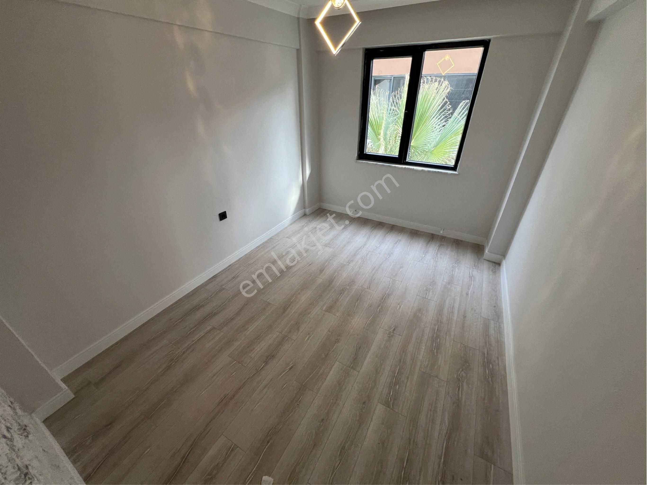 Cemre Emlak'tan Lüx Full Yenilenmiş Ayrı Mutfak Satılık 2+1 Daire - Görsel 31