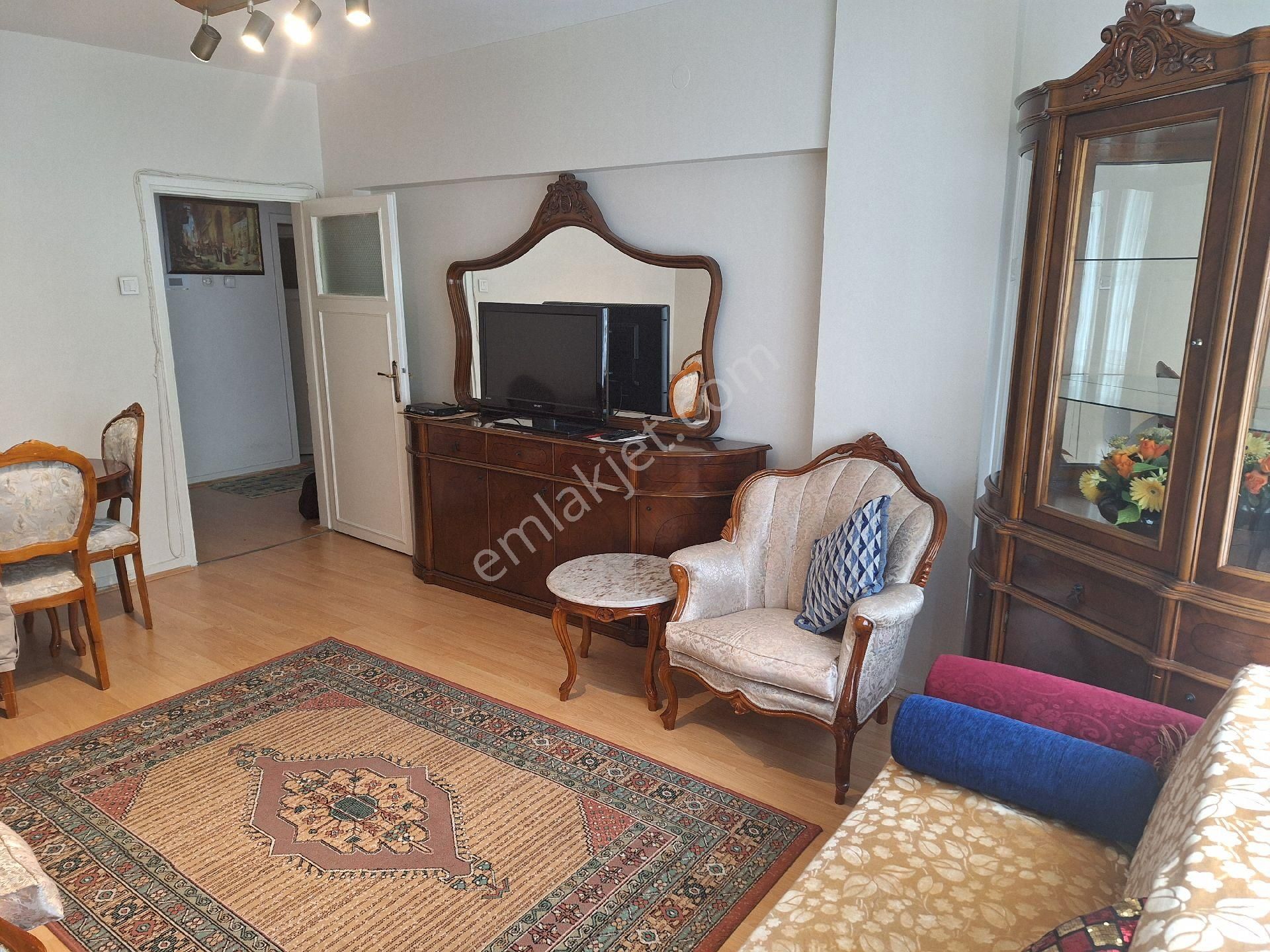 Metroya 2 Dak Merkezi Konumda