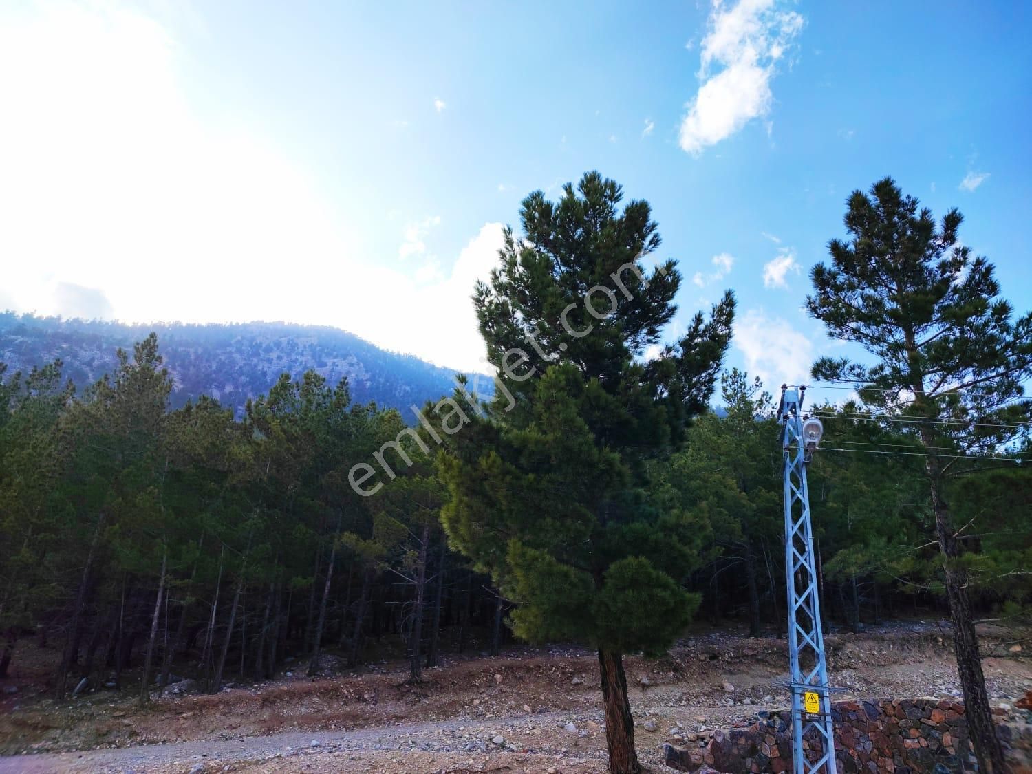 Kar Emlaktan Yenikonacık Bozkırlı Mevkiinde 400 M2 İmarlı İfrazlı Satılık Arsa - Görsel 20