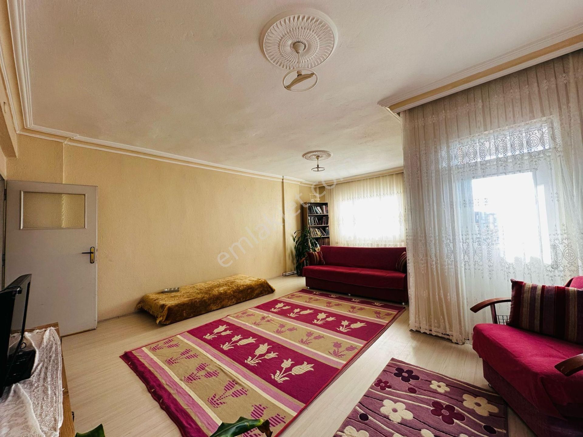 Erenler Mh Hasköy Sit'de Satılık Arakat 4+1 Bakımlı Geniş Daire - Görsel 3