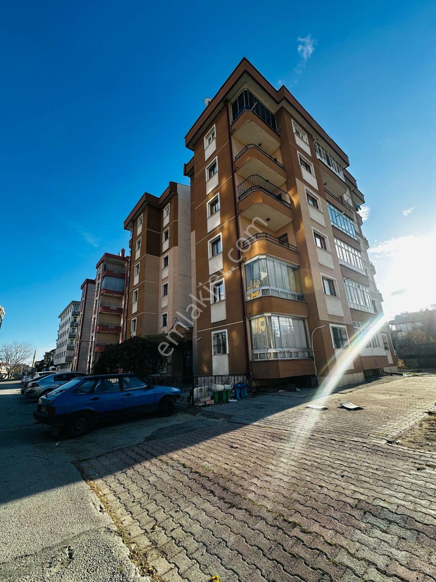 Erenler Mh Hasköy Sit'de Satılık Arakat 4+1 Bakımlı Geniş Daire - Görsel 28