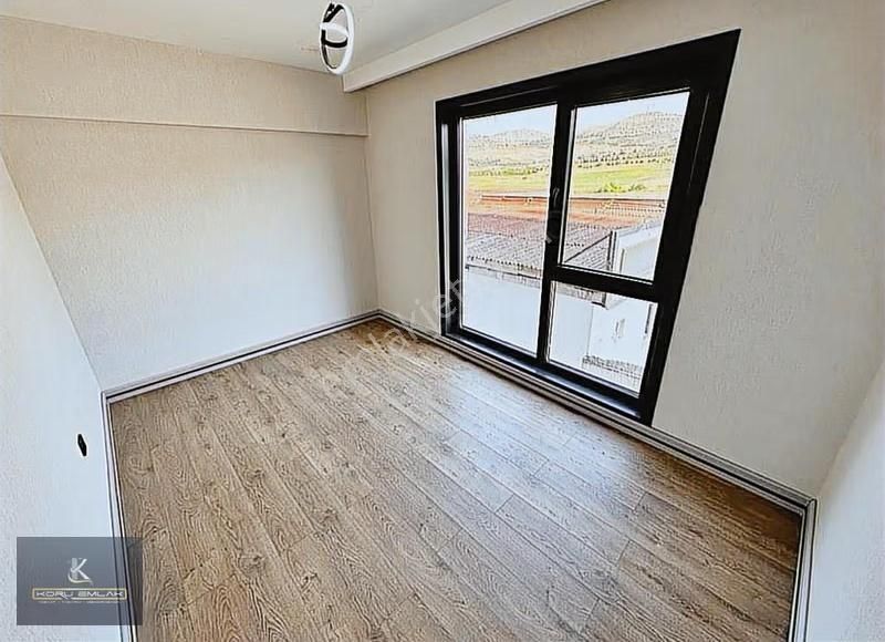 Ovacık Mahallesinde Ultra Lüks Yapı Yerden Isıtma Ada Mutfaklı - Görsel 21