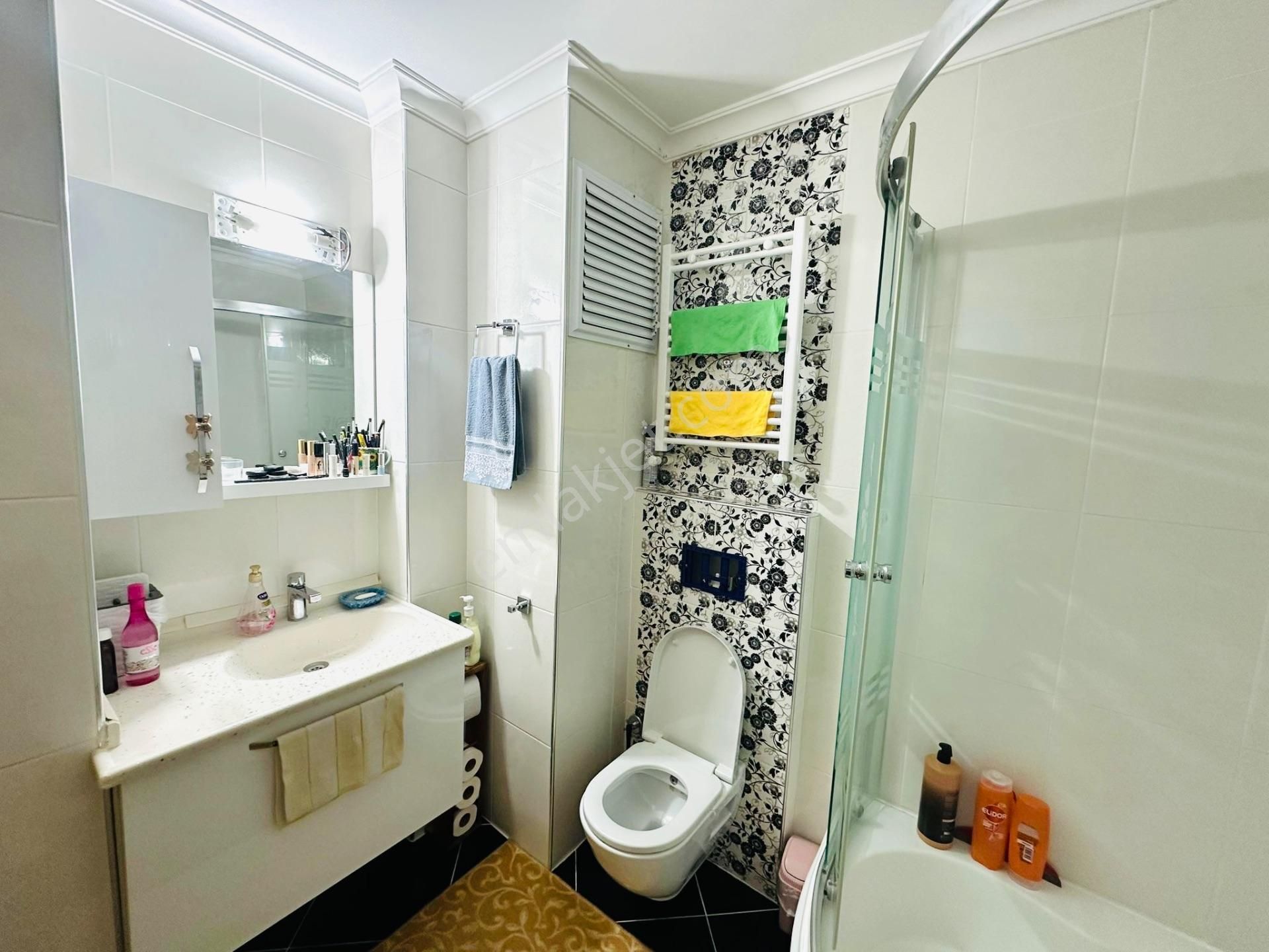 Ege Mah. Havuzlu Site İçinde Geniş Bakımlı 2+1 Daire Satılık - Görsel 18