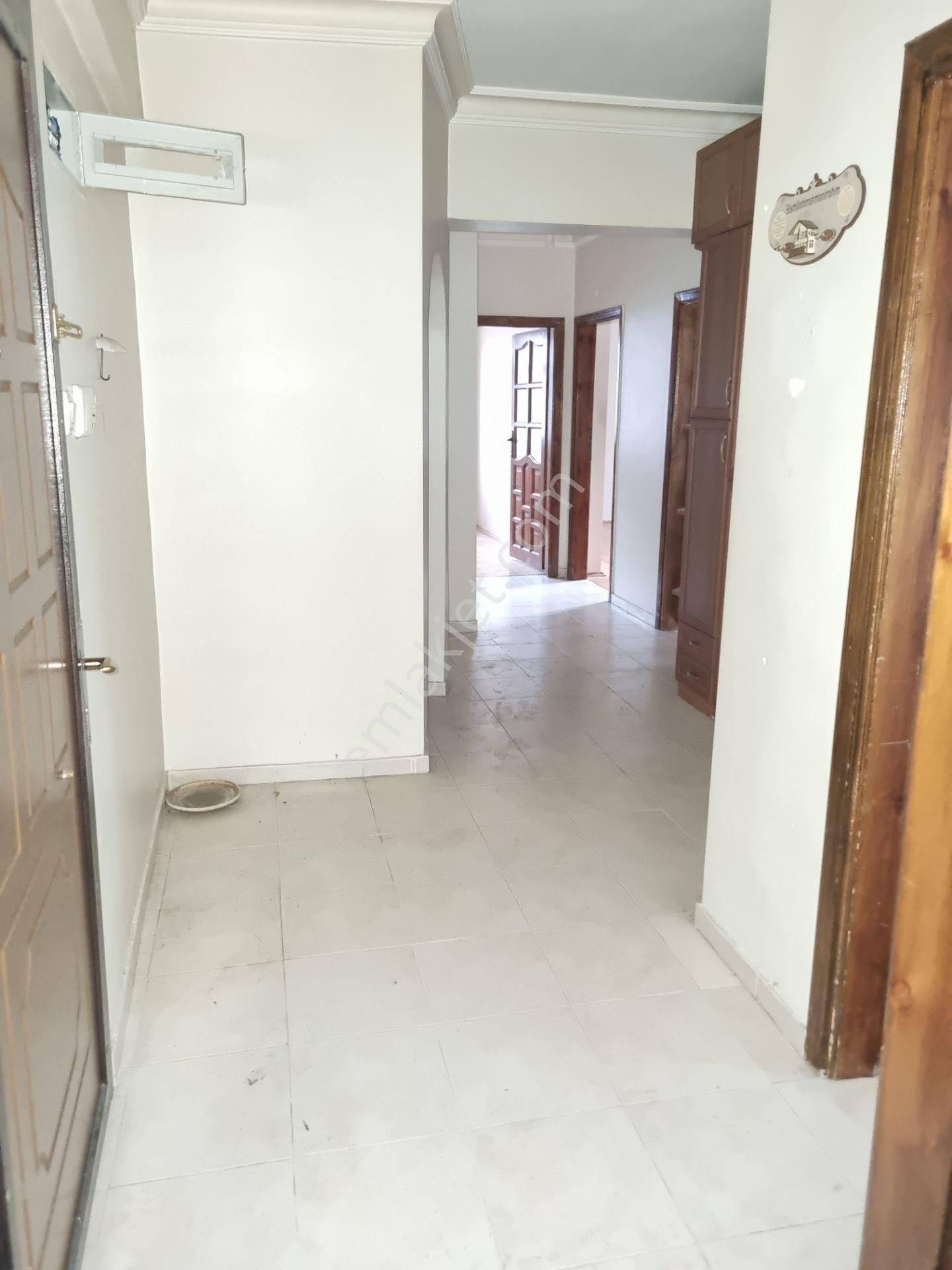 Kardeşler'de 3+1 Ara Katta Köşe Başı Açık Cephe Kombili 3balkonlu - Görsel 16