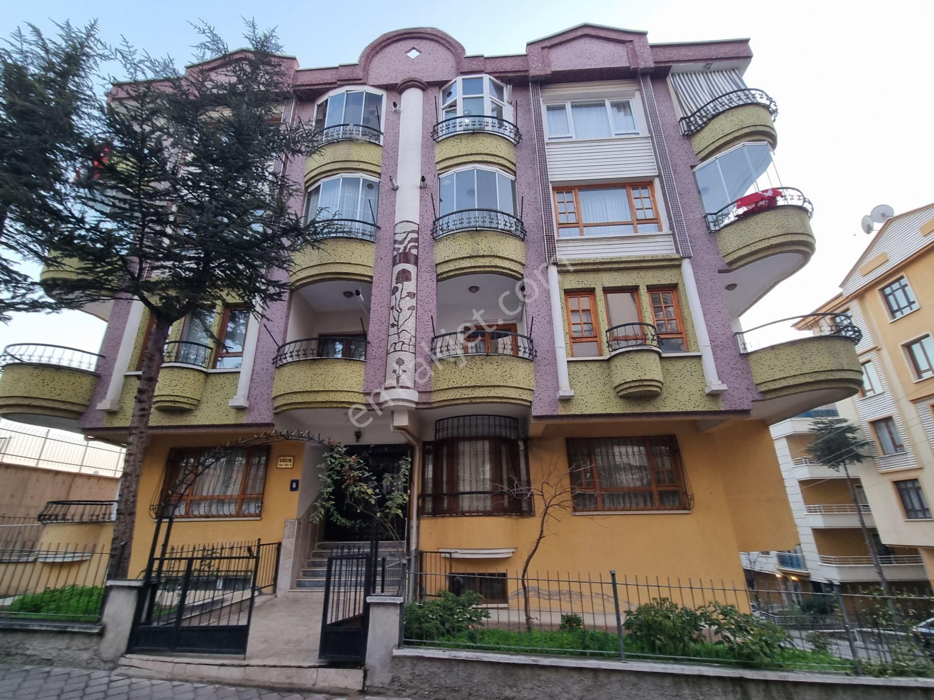 Kardeşler'de 3+1 Ara Katta Köşe Başı Açık Cephe Kombili 3balkonlu - Görsel 5