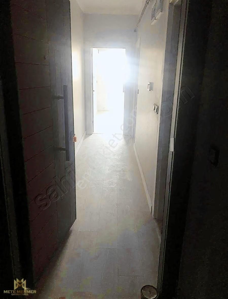 Teknik Lise Civarı Satılık 1+1 Daire - Görsel 4