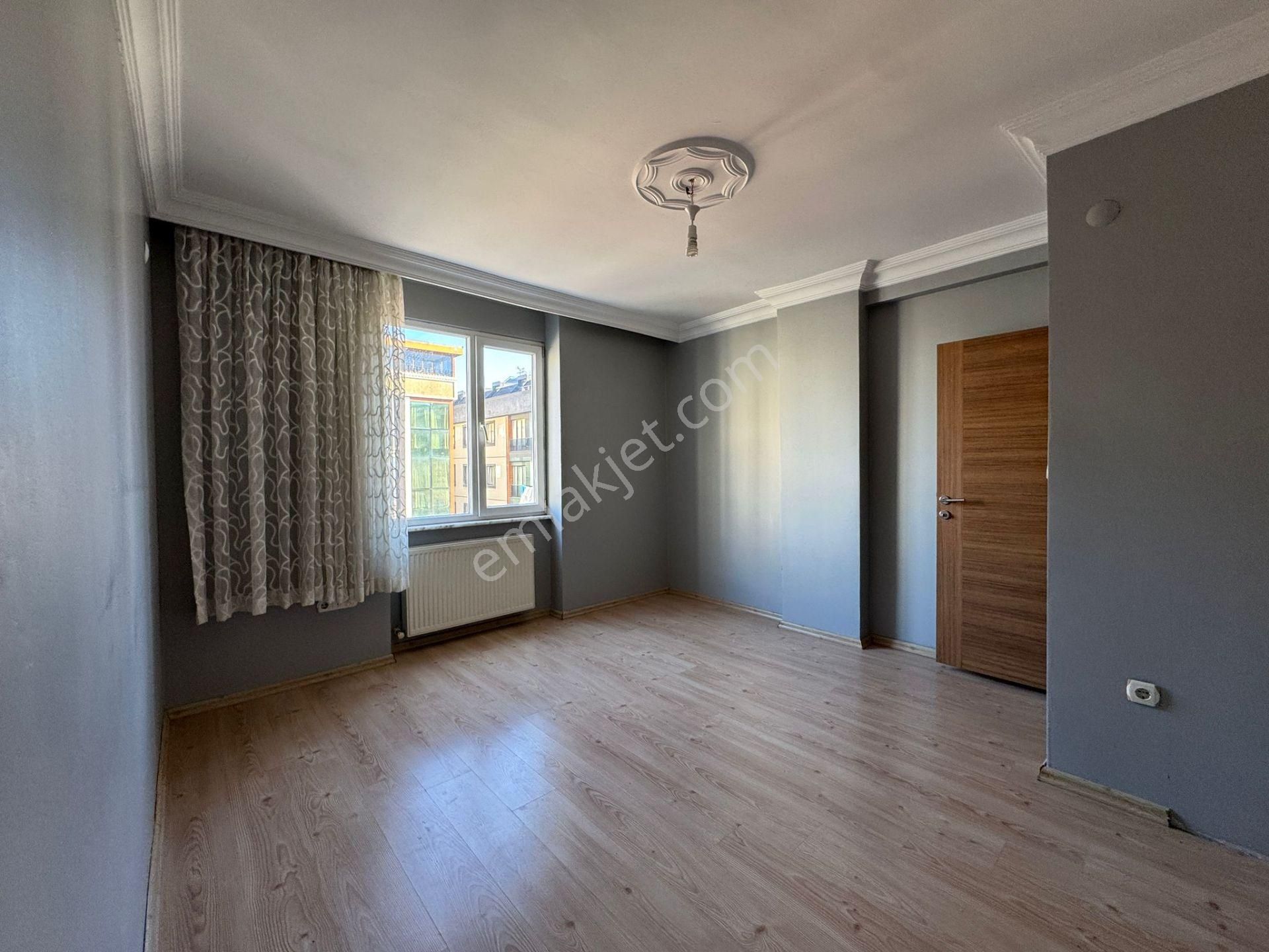 Beylikdüzü Yakuplu Da Satılık 2+1 Arakat Metrobüse Yürüme 2 Dk - Görsel 21