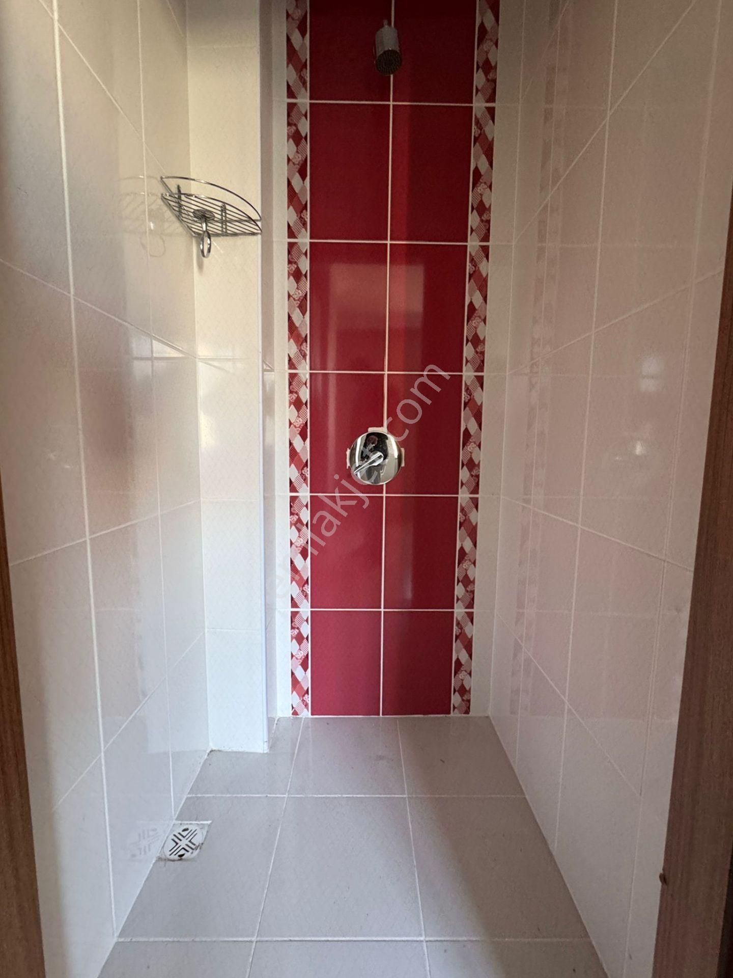 Beylikdüzü Yakuplu Da Satılık 2+1 Arakat Metrobüse Yürüme 2 Dk - Görsel 25