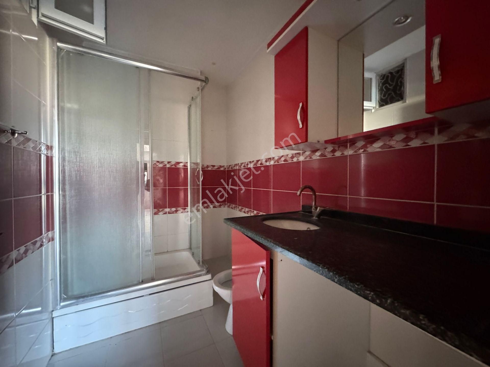 Beylikdüzü Yakuplu Da Satılık 2+1 Arakat Metrobüse Yürüme 2 Dk - Görsel 18