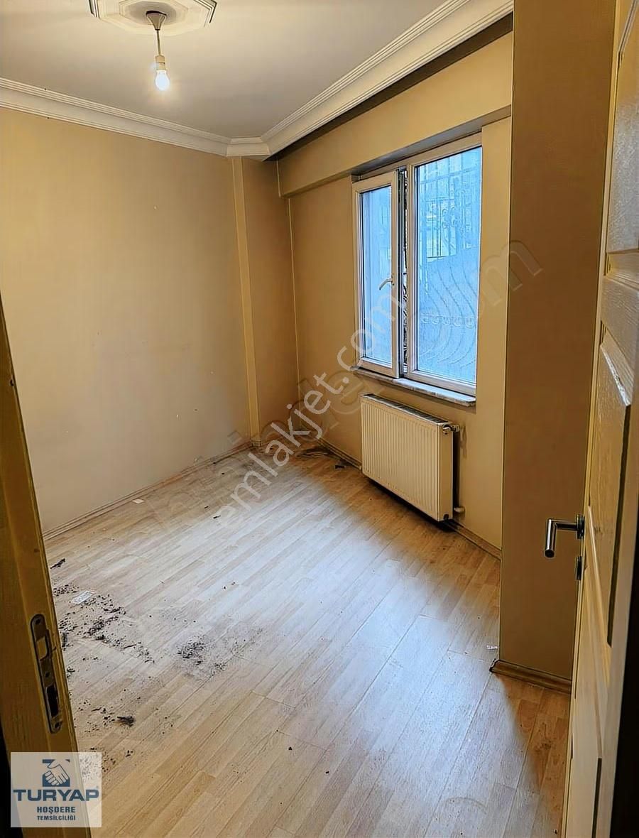 Hürriyet Mahallesi Merkezi Konum Kiralık 1+1 Boş Daire - Görsel 3