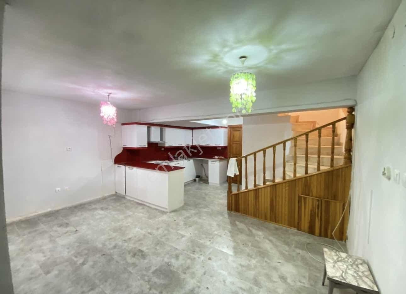 Seferihisar Doğanbey De Satılık 4+1 Villa Müstakil Girişli - Görsel 2