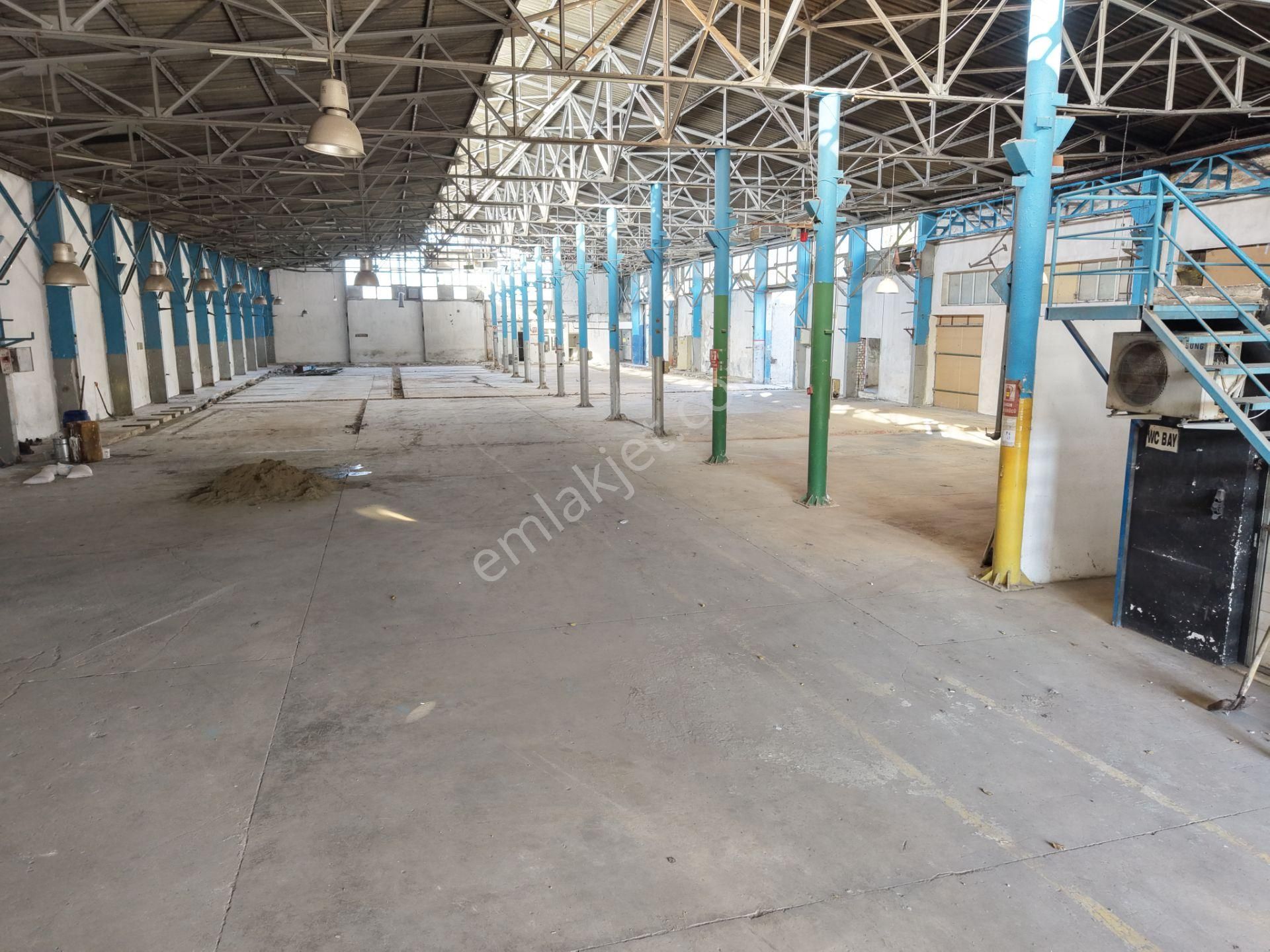 Bornova Pınarbaşı'nda Satılık 2683 M² Depo/antrepo - Görsel 18