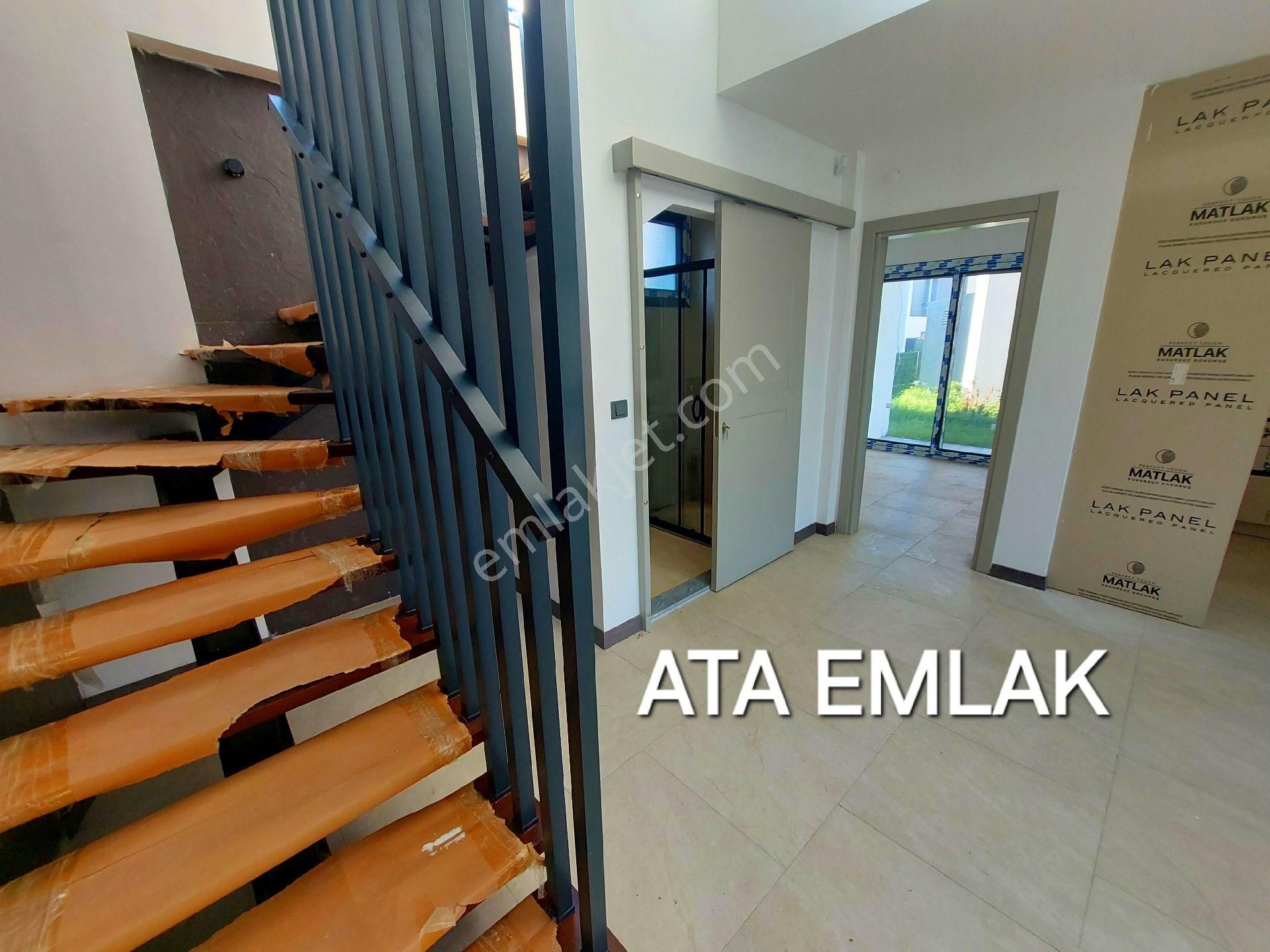 Ata Emlak'tan Plaja Yakın Özel Havuzlu Tek Müstakil Sıfır Villa - Görsel 13