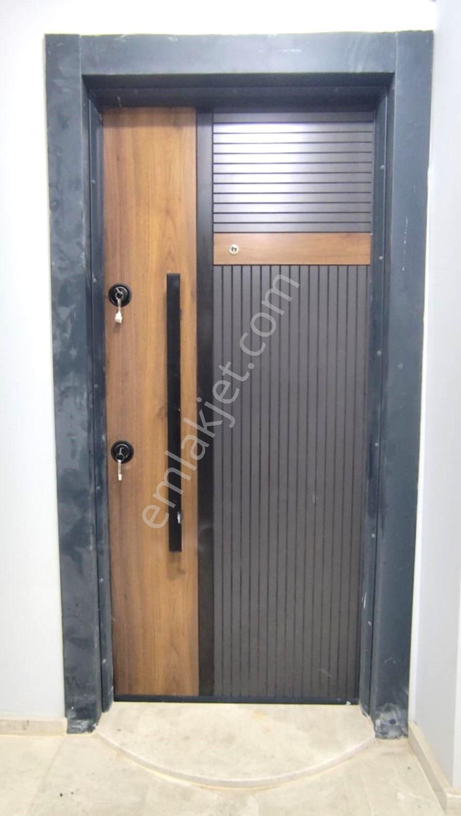 Bakırlı Hüdai Oral Caddesinde Cadde Üzerinde Satılık Son 3 Tane Ön Cephe 2+1/95 M2 Daire Ler - Görsel 4