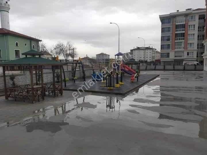 Akkubbe Konutlarında En Geniş 3+1 Boş Hisse Güvenlikli Site İçi - Görsel 20