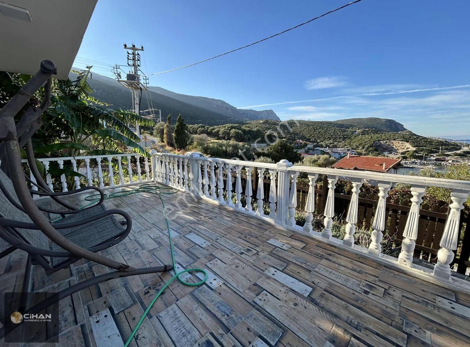 Karaburun Da Deniz Manzaralı Plaja 150 Mt Satılık Villa - Görsel 22