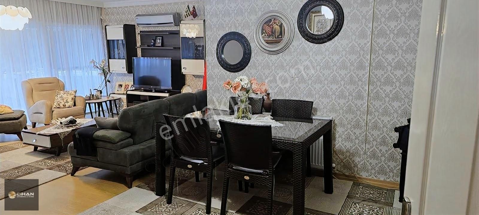 Kuşadasın Da Bu Büyüklükte Bu Fiyata Daire Yok - Görsel 12