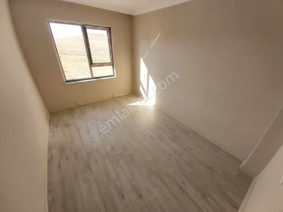 Sincan Saraycık Mah 4+1 Ultra Lüx E.banyolu Bağımsız Sıfır Daire - Görsel 15