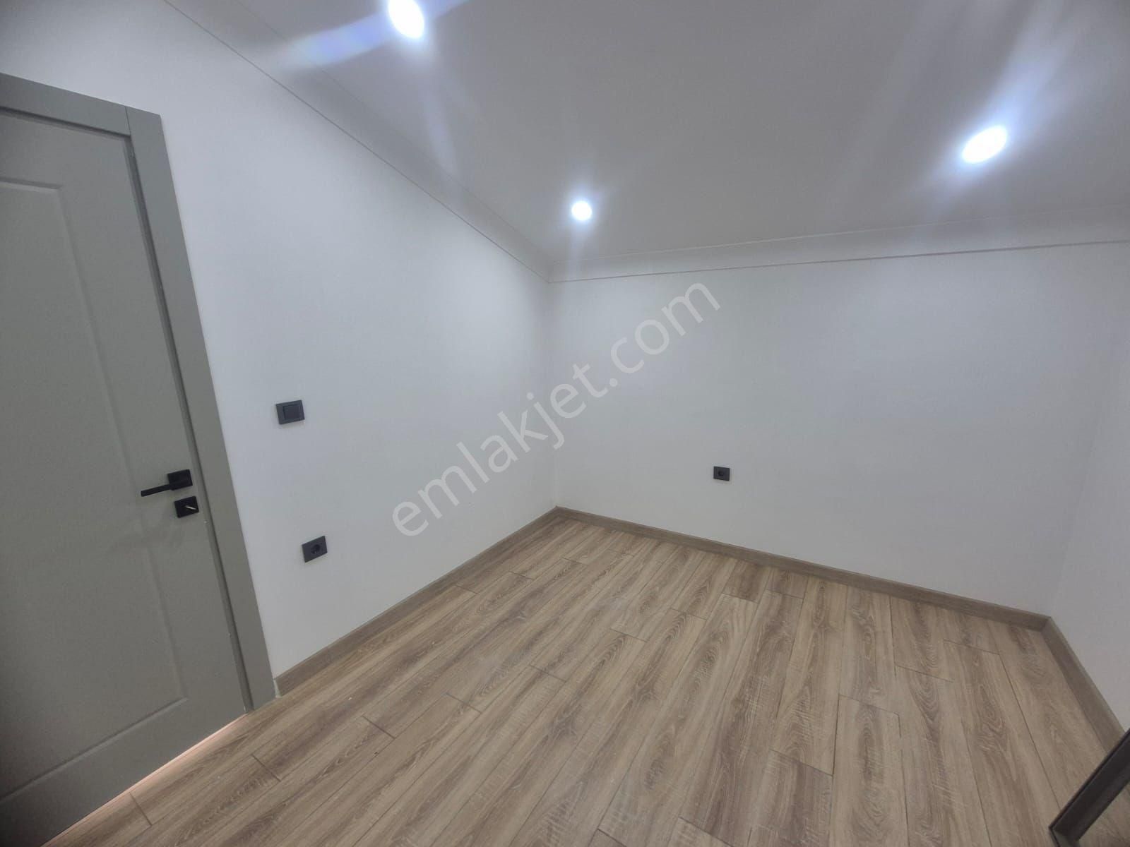 Didim Merkezde 3+1 Ayrı Mutfaklı Villa - Görsel 8