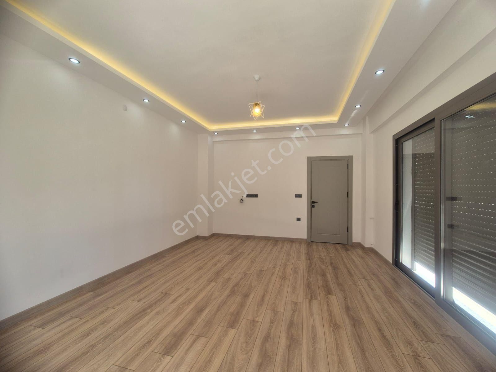 Didim Merkezde 3+1 Ayrı Mutfaklı Villa - Görsel 17