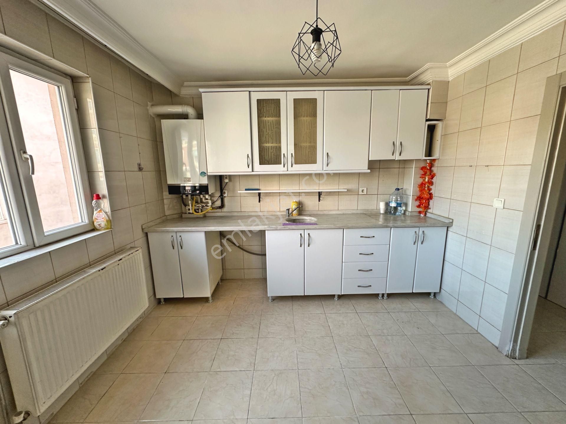 Çağlayan Düzlükte 2.katta Ön Cephede Yapılı 4+1 Satılık Dublex - Görsel 11