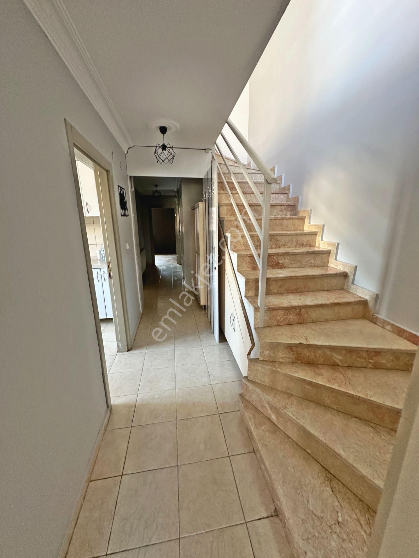 Çağlayan Düzlükte 2.katta Ön Cephede Yapılı 4+1 Satılık Dublex - Görsel 13