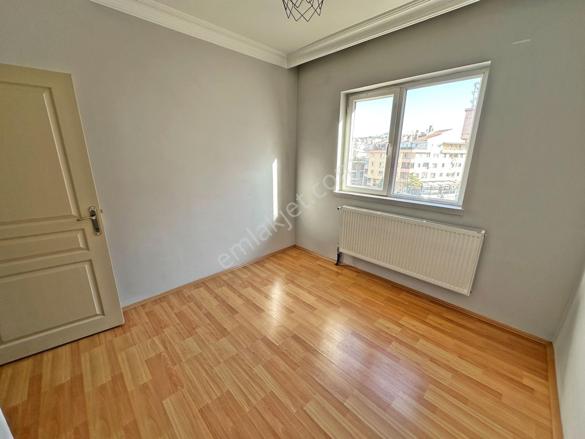 Çağlayan Düzlükte 2.katta Ön Cephede Yapılı 4+1 Satılık Dublex - Görsel 27