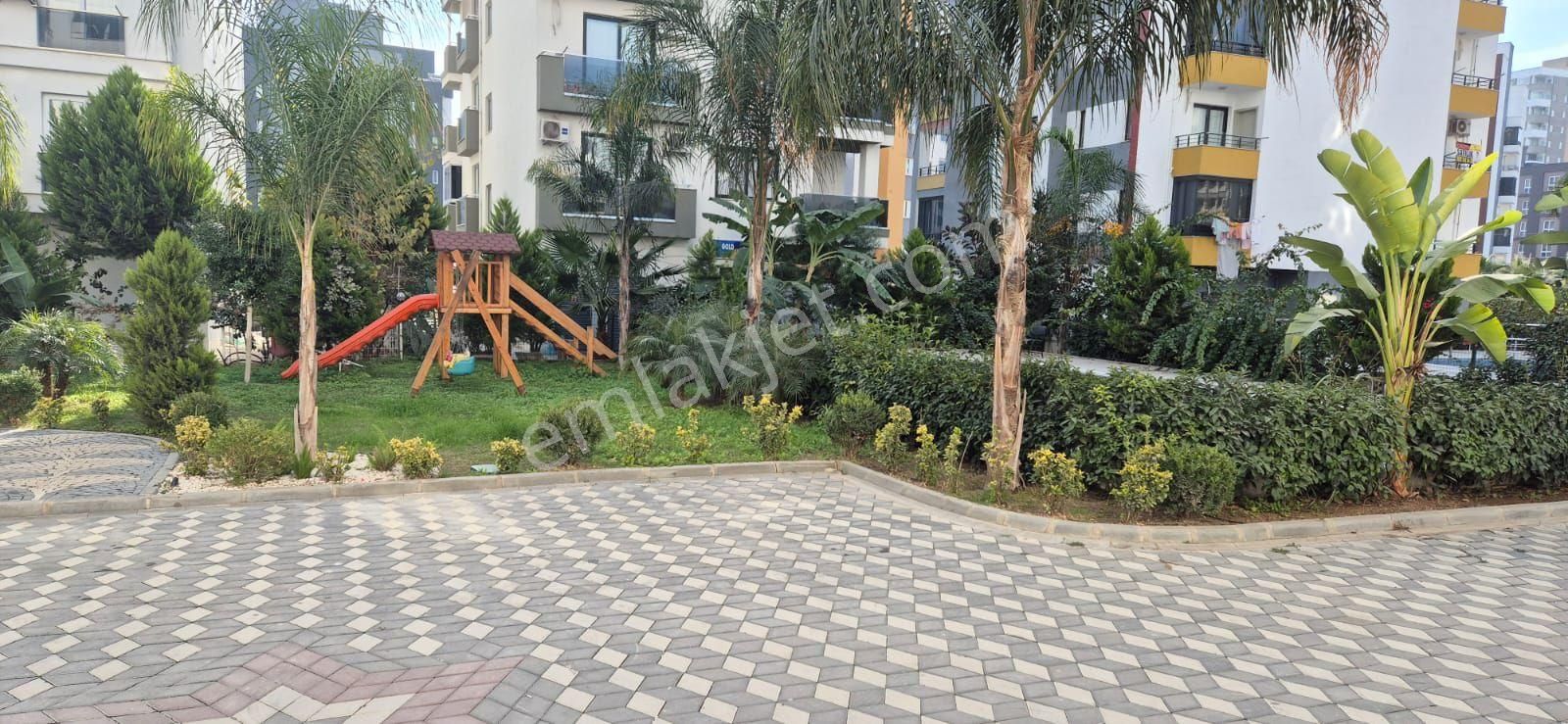 Deniz Mah. Satılık 2+1 Havuzlu Daire