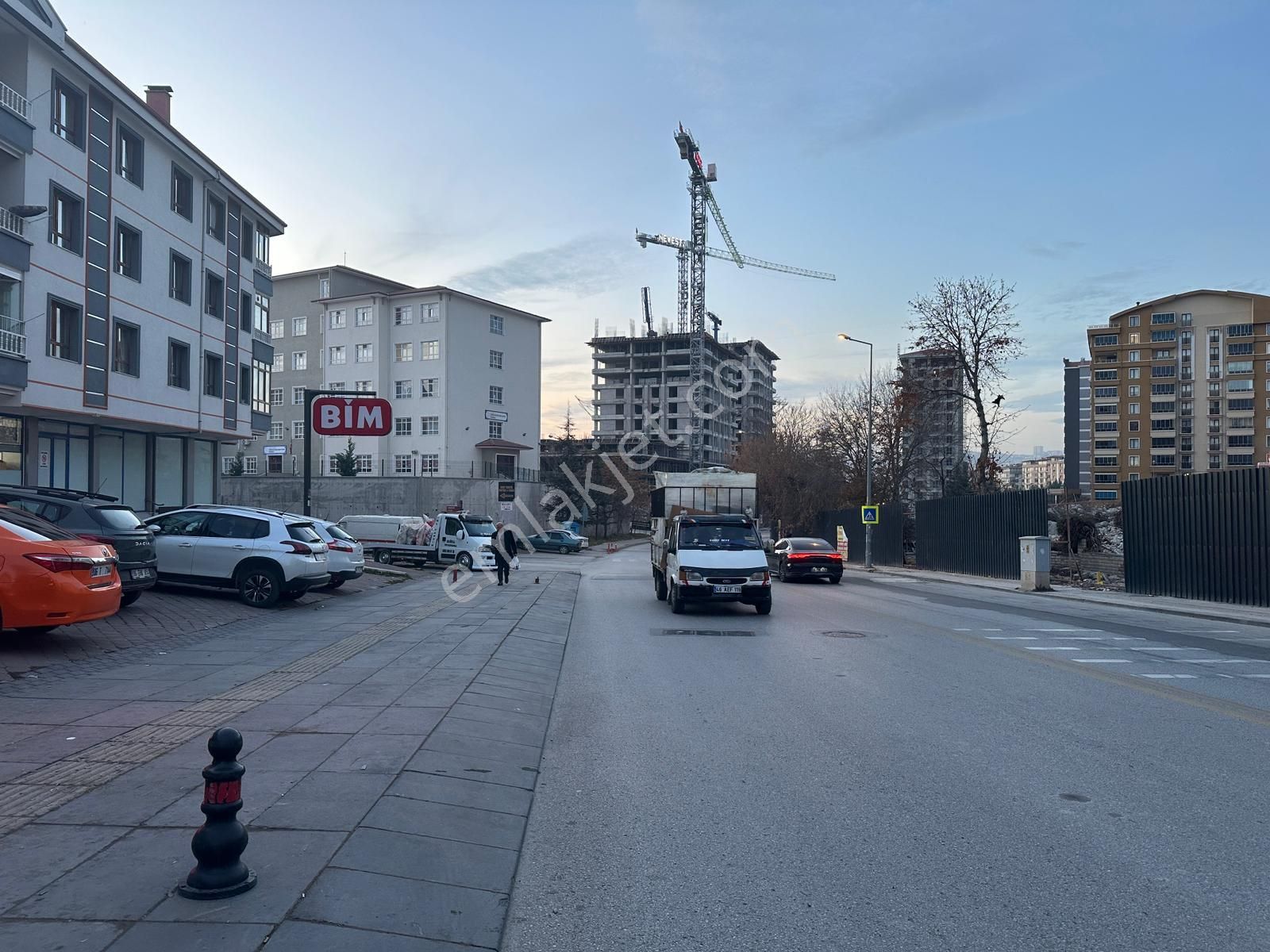 Duru'dan Ana Cadde Cepheli | Kiracılı | 120 M² Satılık Dükkân - Görsel 4