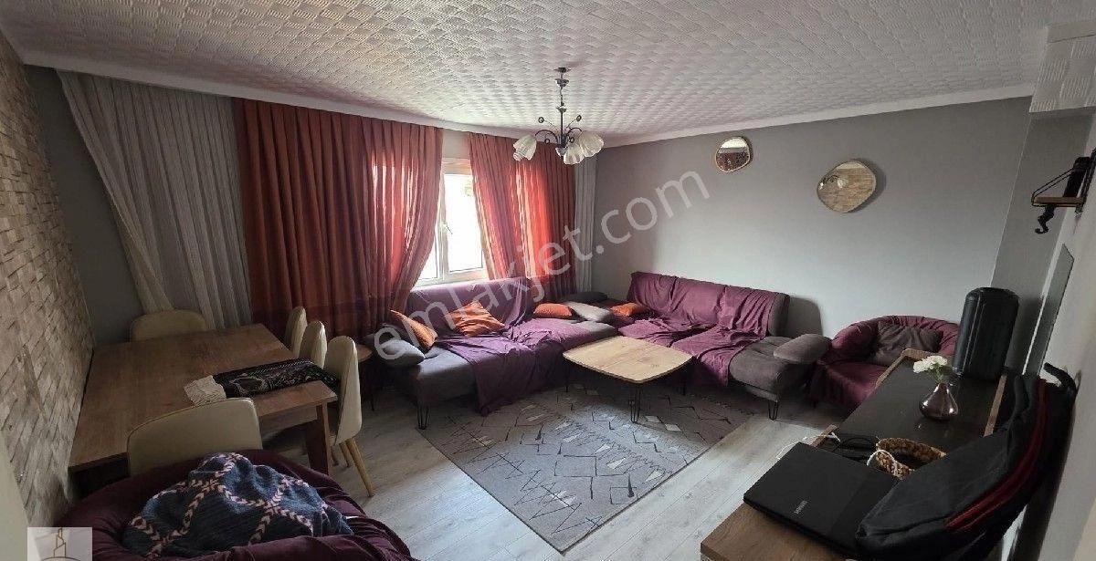 Küçükçekmece Kanarya'da 2+1 Göl Manzaralı Satılık Daire - Görsel 9