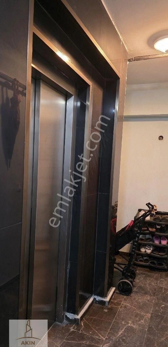 Küçükçekmece Kanarya'da Yeni Binada 3+1 Den Çevirme 2+1 Satılık Daire - Görsel 5